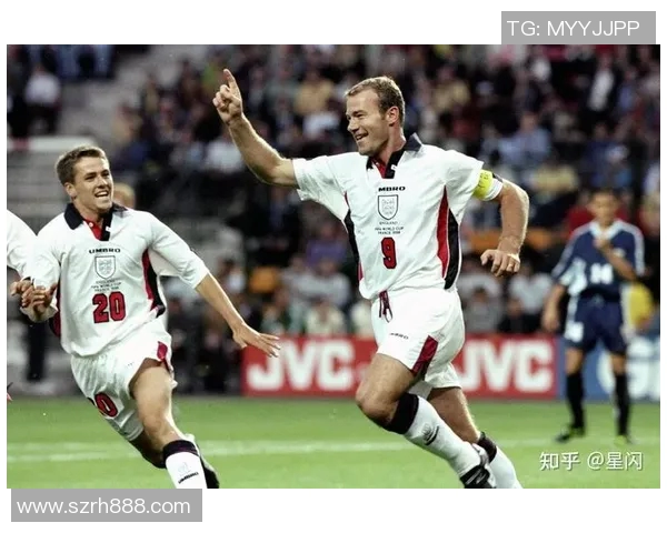 足球明星小罗马的精彩瞬间与经典形象回顾